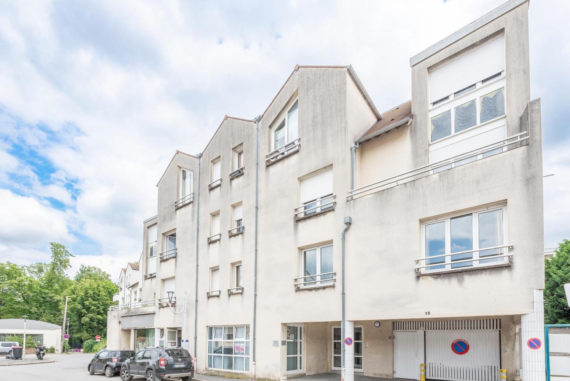 Paris Cocon - Disneyland, Parking, Hypercentre, Train Station Lagny Exterior foto